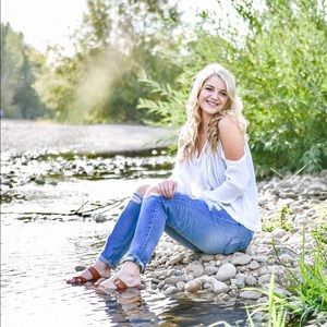 Meet your Posher, Annie